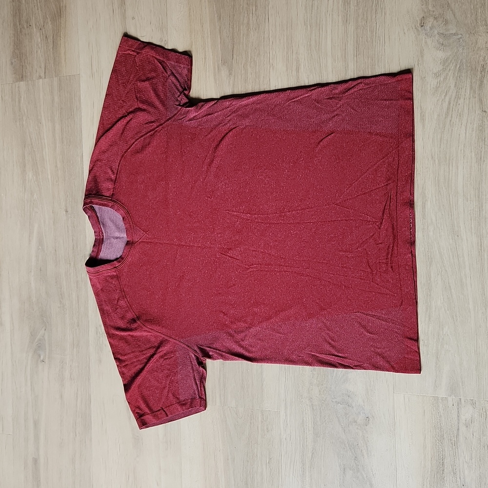 Lululemon athletic t shirt size large